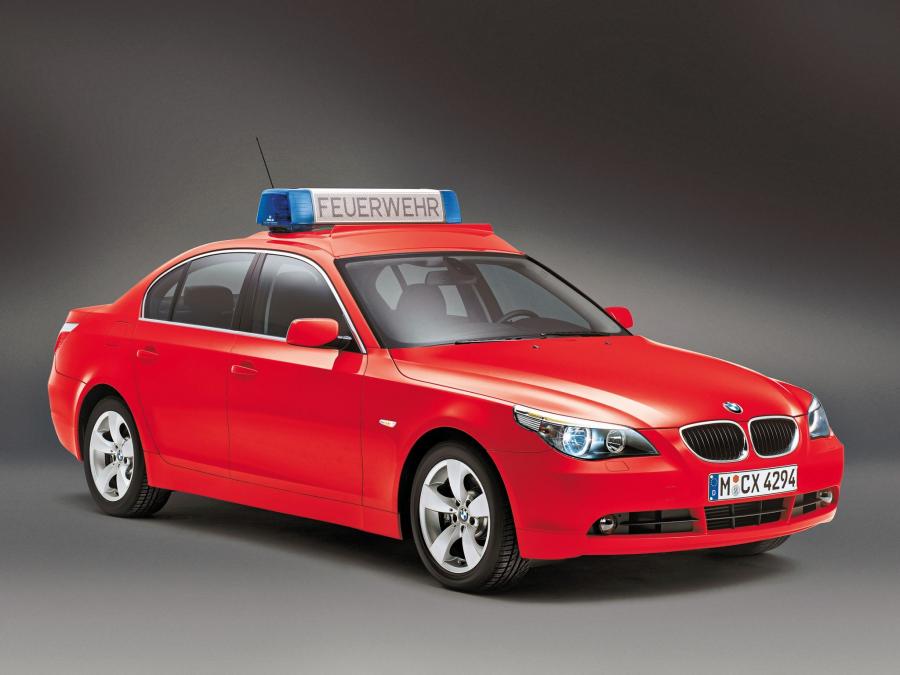 BMW 5-Series Sedan Feuerwehr '2003